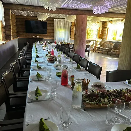 Kaljusaare Puhkemaja וילה